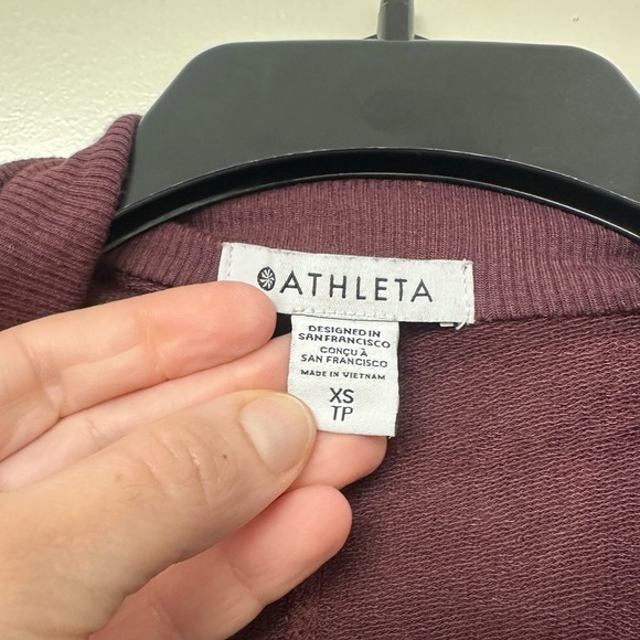 Athleta Pranayama Wrap Cardigan Burgundy Open Front Thumbholes XS - Picture 2 of 8